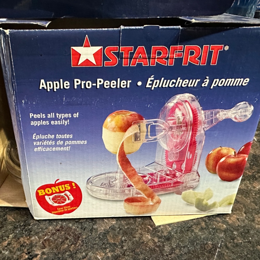 Starfrit apple peeler. EUC